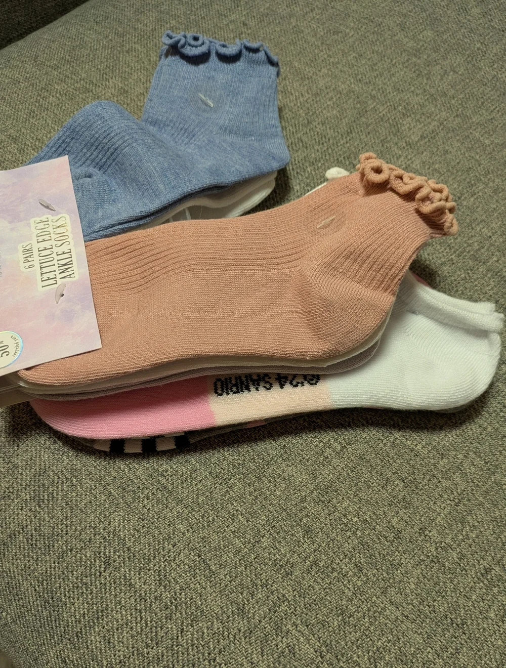❤️ NWT Girls Socks 6 pair Capelli Lettuce Edge S/M Shoe Size 9-13